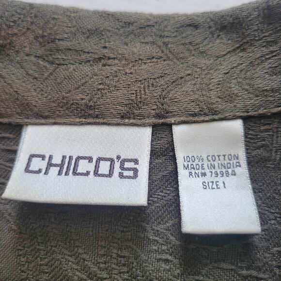 Chico's Size 1 US M Scroll Embossed Pattern Open Front Blazer Jacket Olive Green - Picture 8 of 10